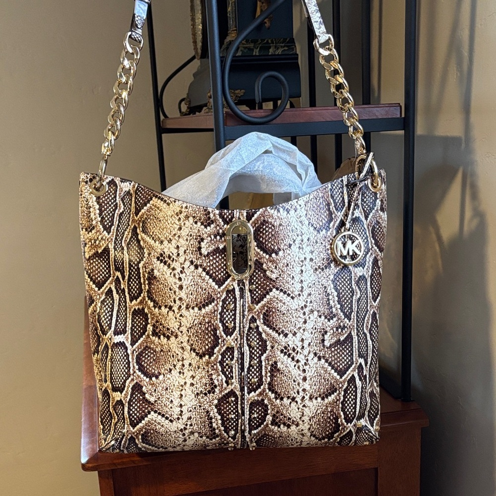 New Large Michael Kors Uptown Astor Legacy Python Embossed Leather Tote Bag - Picture 2 of 9